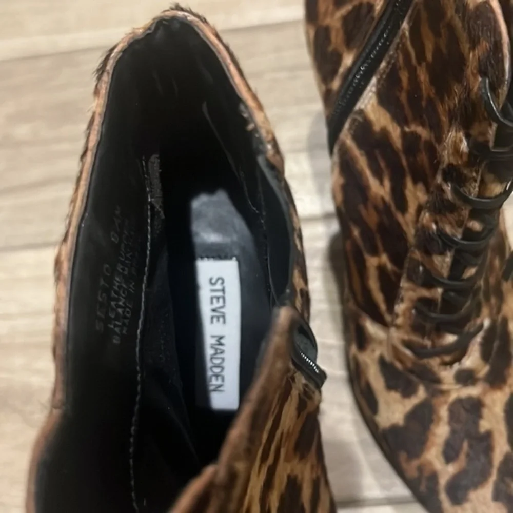 Steve Madden Leopard Print Ankle Boots - Picture 5 of 14